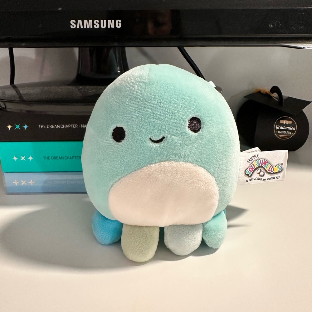 5” zobey the octopus squishmallow